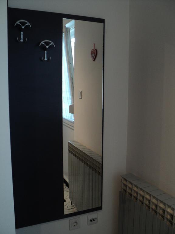 Rooms Sobe Zg زغرب الغرفة الصورة